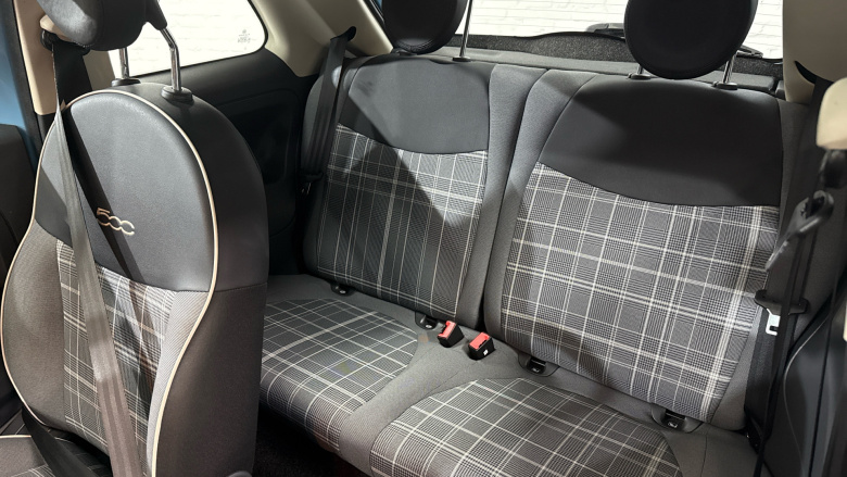 Fiat 500 1.2 Lounge 3dr Petrol Hatchback